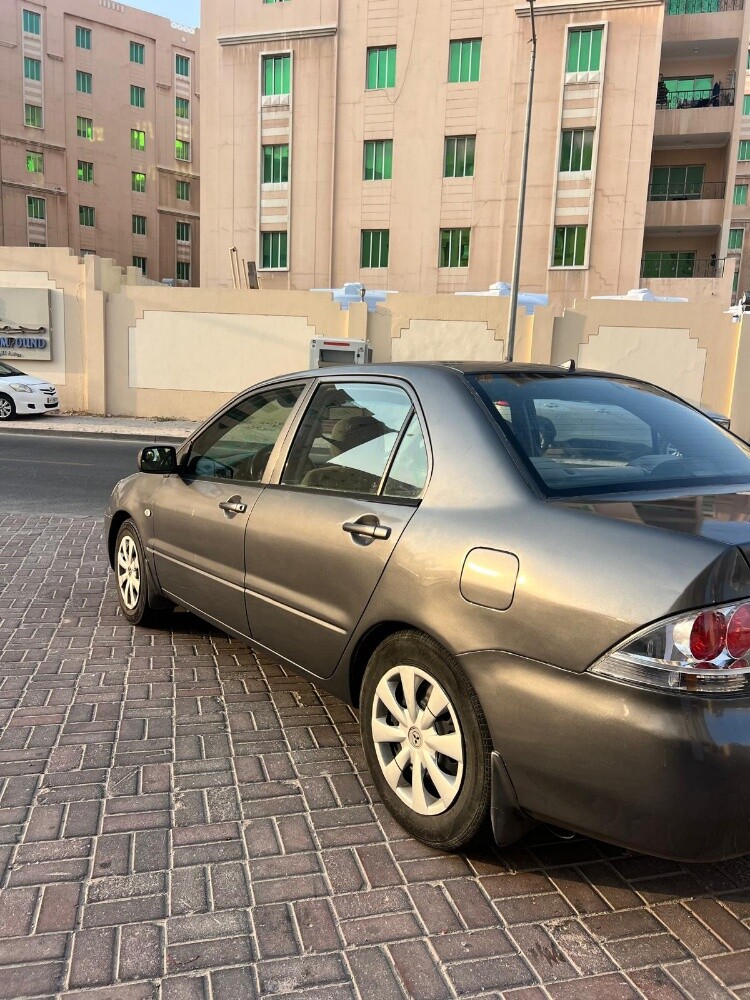 مستوبيشي لانسر - 2