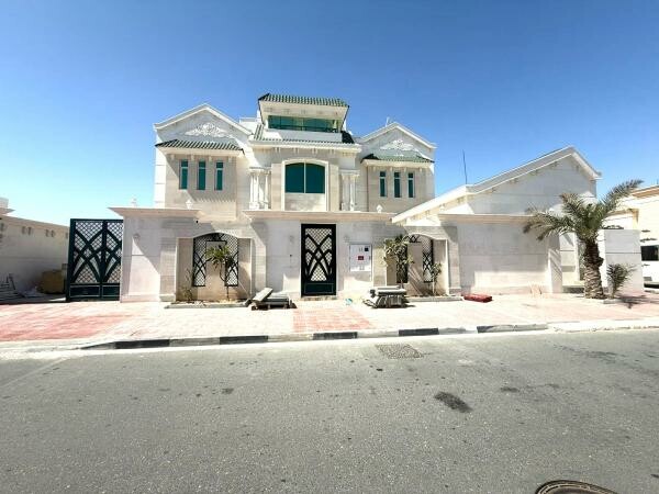 LUXURY 8BR VILLA+PRIVATE POOL&LIFT - 1