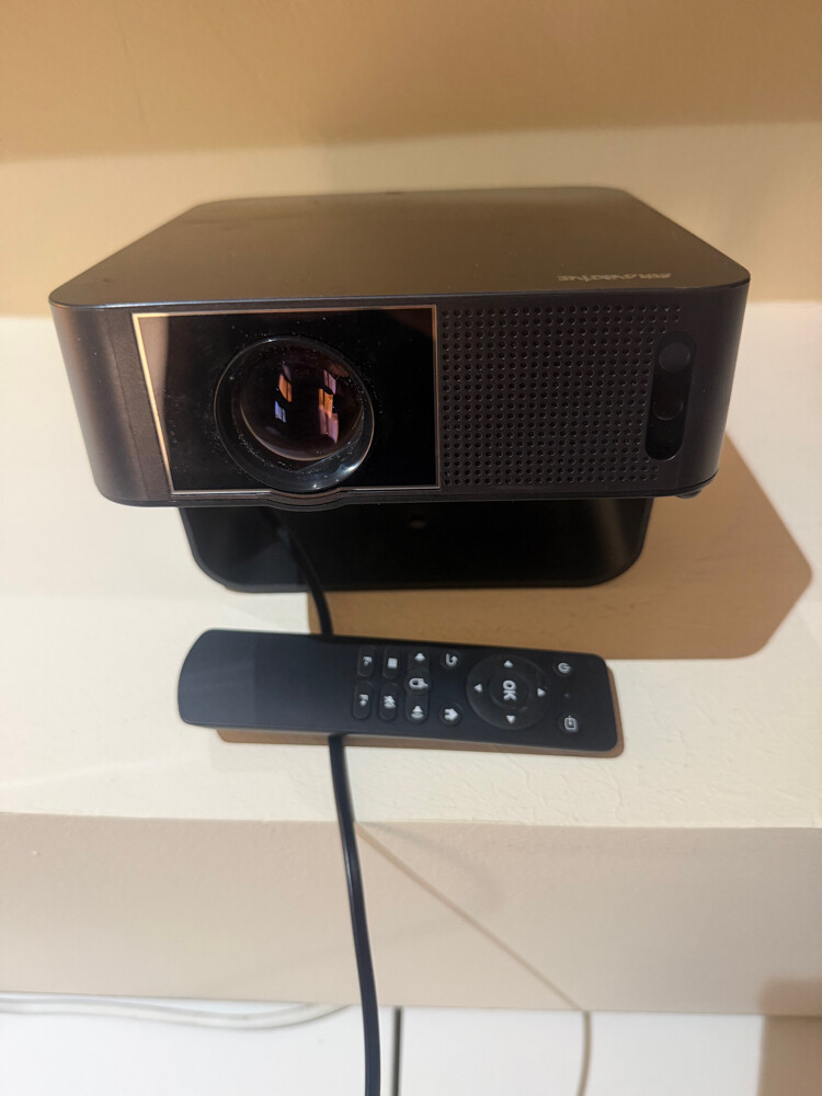 HD Innavative projector - 2