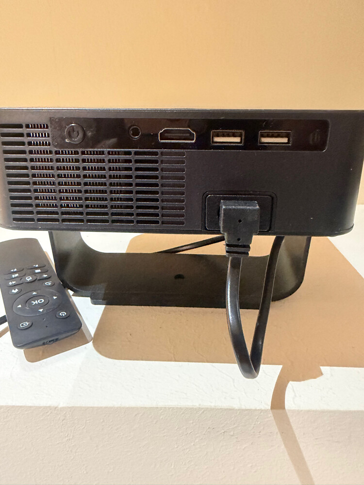HD Innavative projector - 3