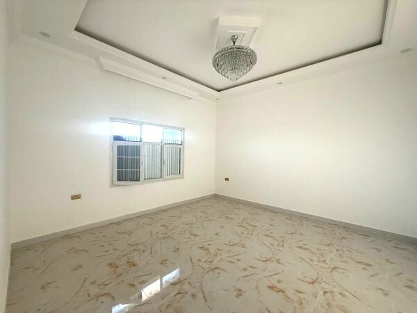8BR VILLA+LIFT | PRIME LOCATION - 8