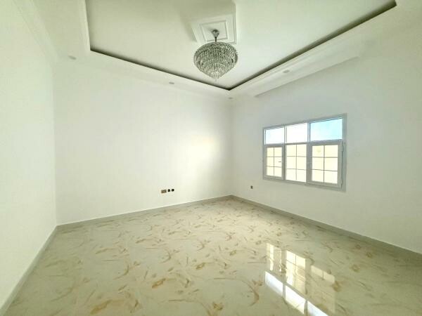 8BR VILLA+LIFT | PRIME LOCATION - 2
