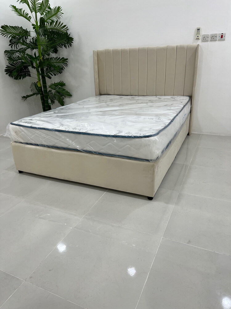 Online furniture 30408640 - 15