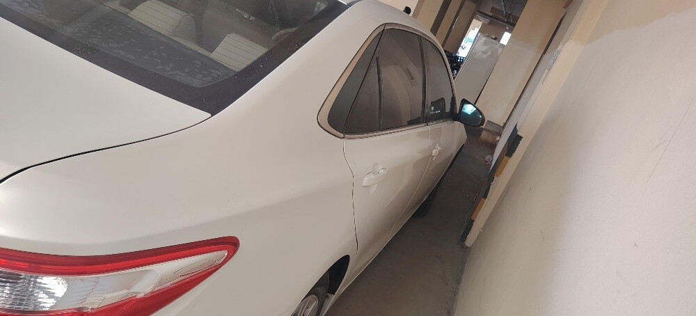 Toyota Camry 2016 Original Conditio - 17