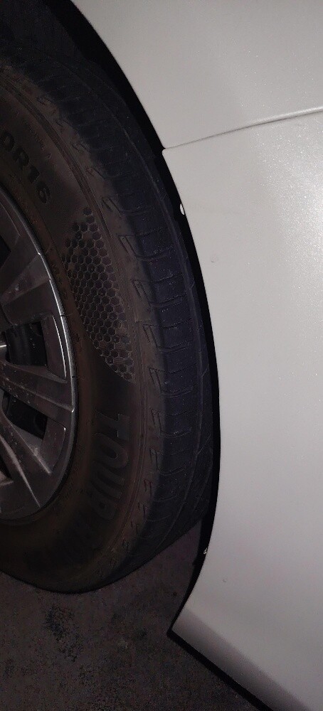 Toyota Camry 2016 Original Conditio - 12