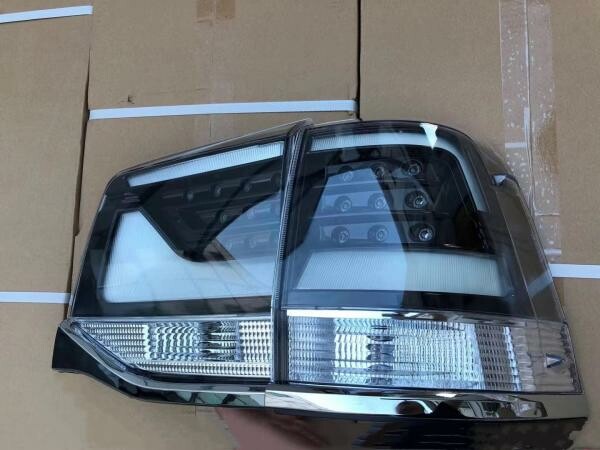 Land Cruiser Taillights 2016-2021 - 3