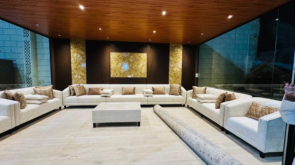 Sofas, and Curtains - Wallpaper - 4