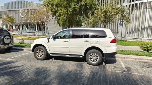 URGENT SALE MITSUBISHI PAJERO SPORT - 5