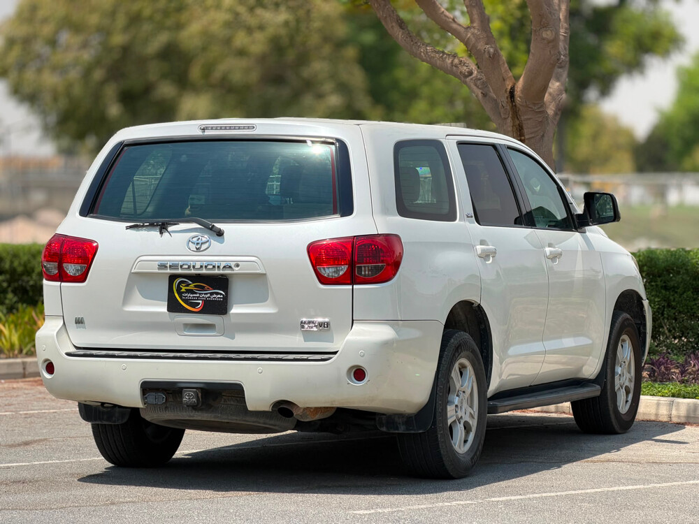 Toyota Seqaya - 6