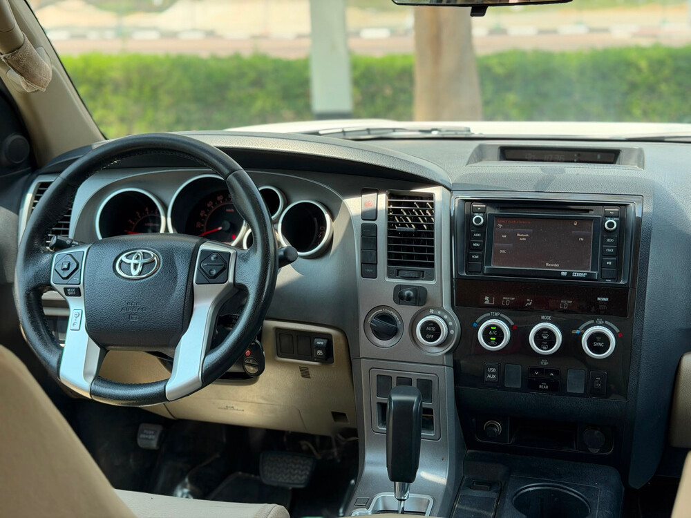 Toyota Seqaya - 10