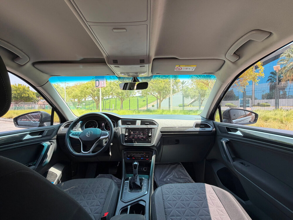 Volkswagen Tiguan - 14