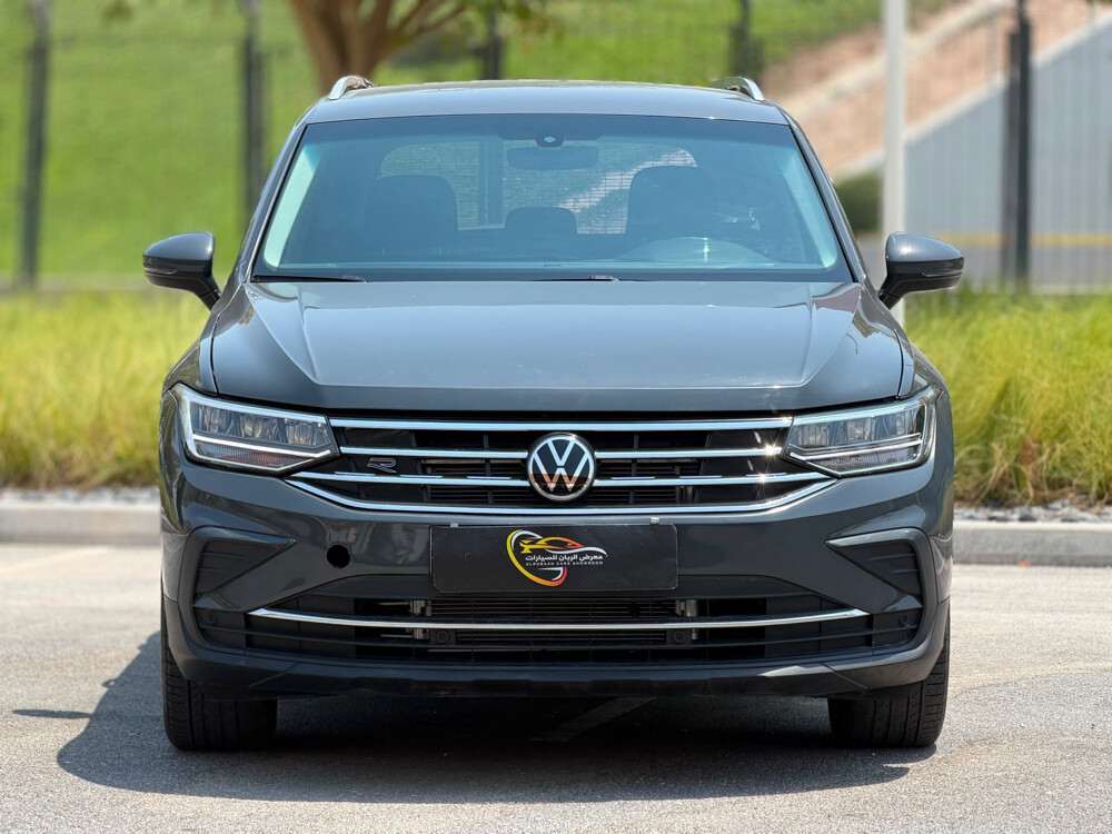 Volkswagen Tiguan - 4