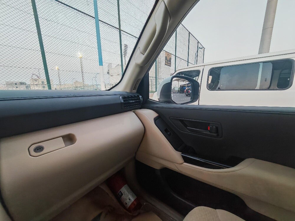 لاندكروزر جي اكس ار 2024 - 3