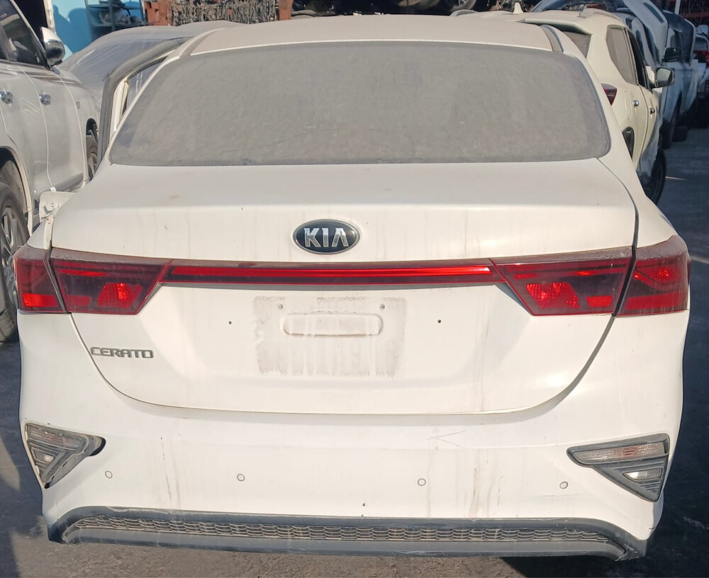 Kia Cerato Scrap - 3