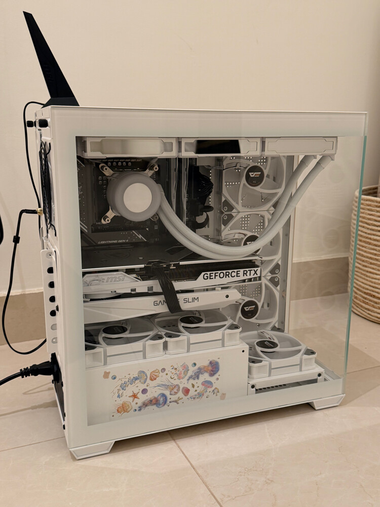 High-end White Gaming PC - 2