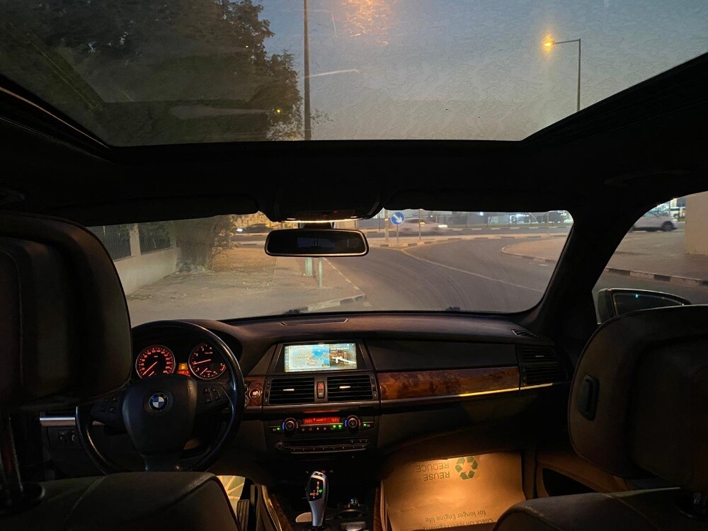 سياره بي ام دبليو. اكس 5 - 9