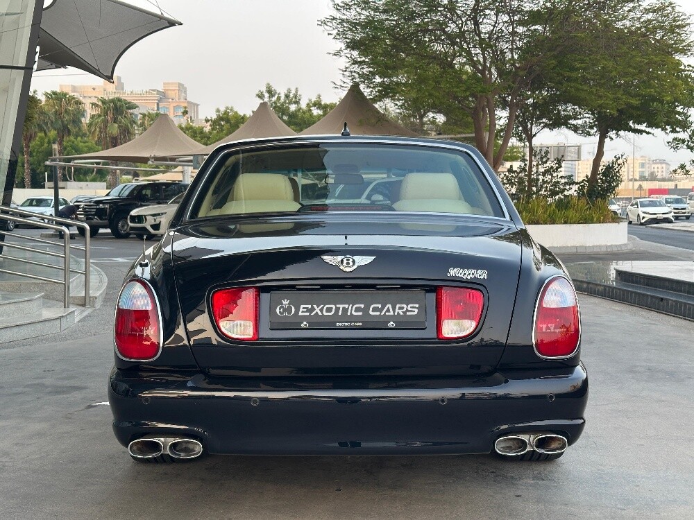 بينتلي ارناج 2007 - 22
