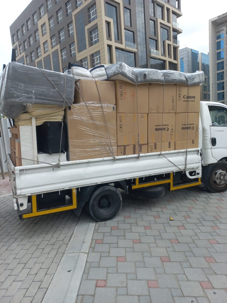 Moving furniture from one house to - 7