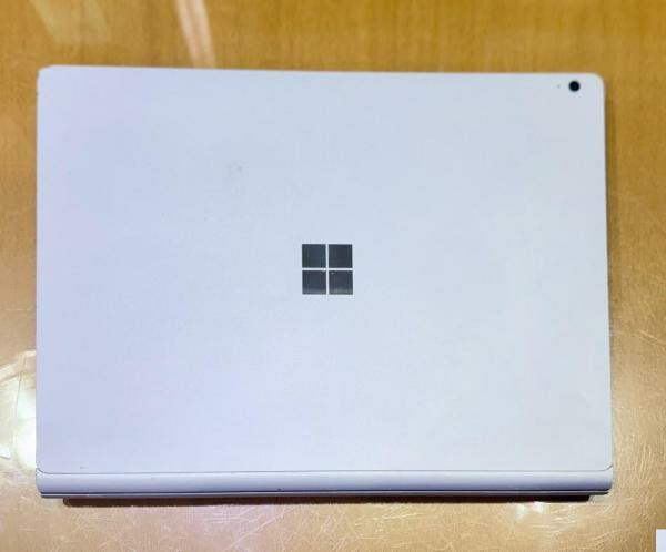 MICROSOFT SURFACE 2-IN-1 - 3