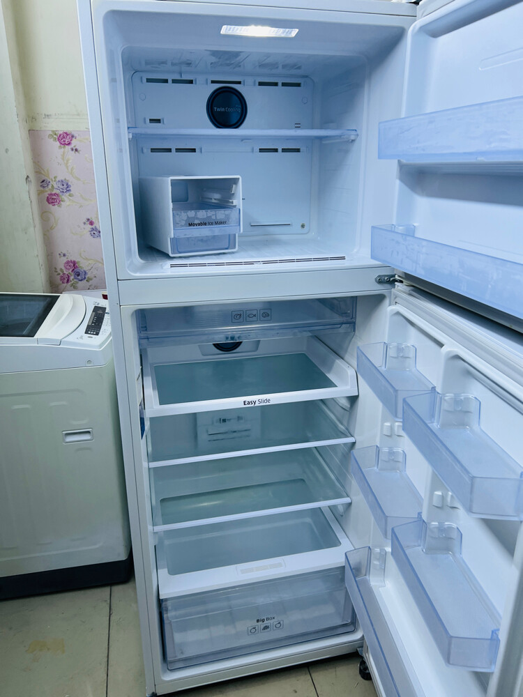 Samsung refrigerator big - 1
