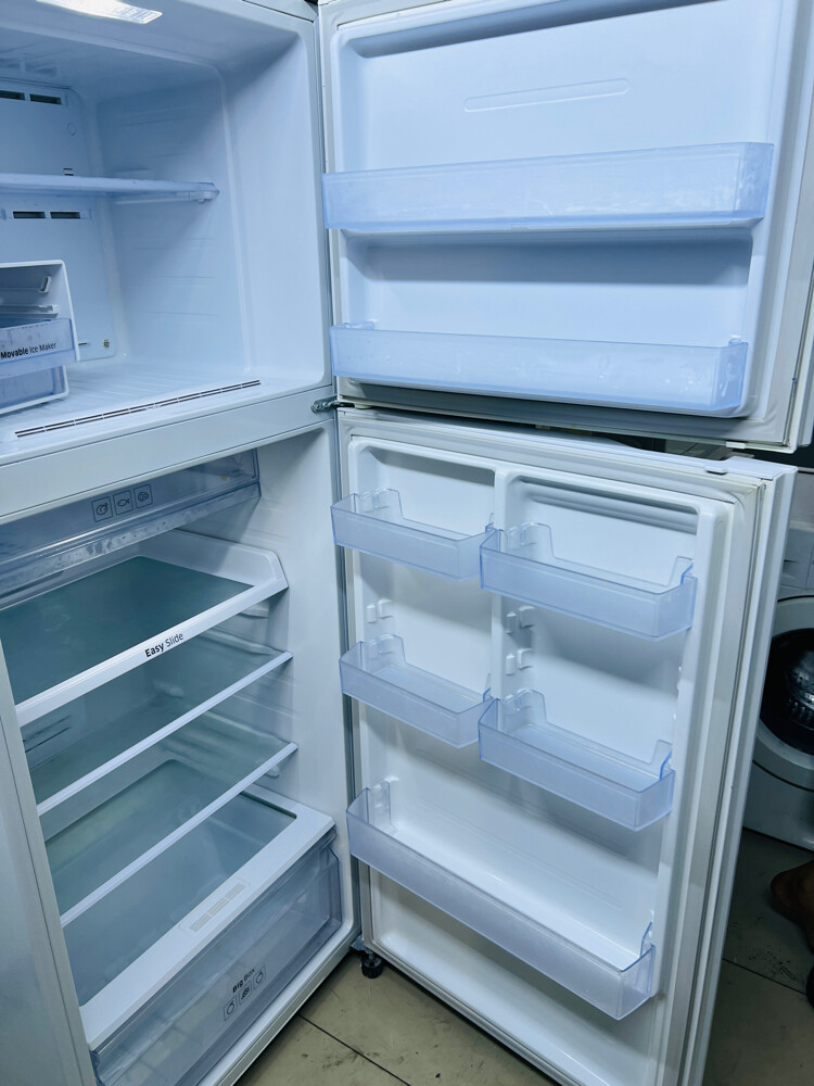 Samsung refrigerator big - 5