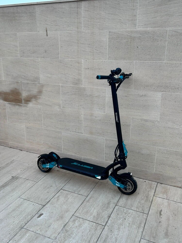 dual motor electric scooter - 7