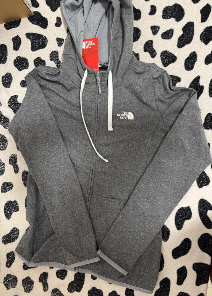 i have short and pant and hoodie - 10