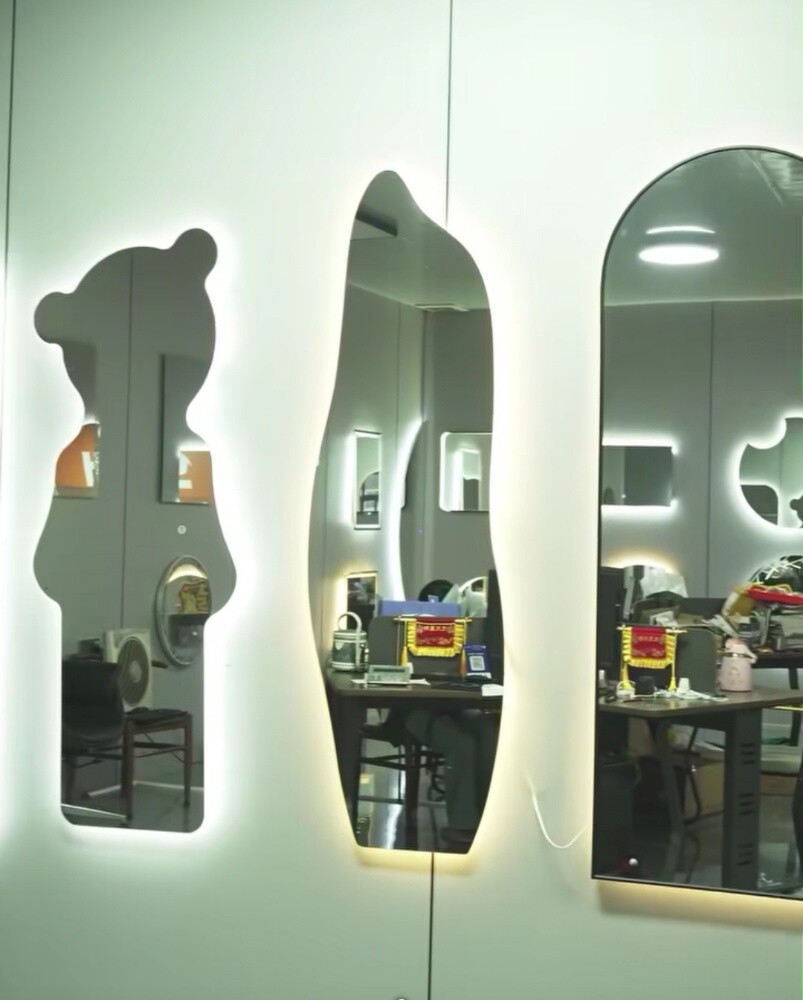 Mirror - 1