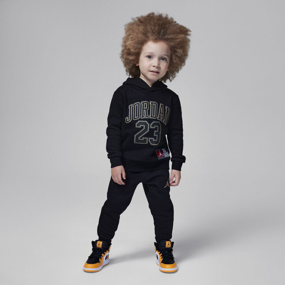 nike tech and short jordan and nike - 1