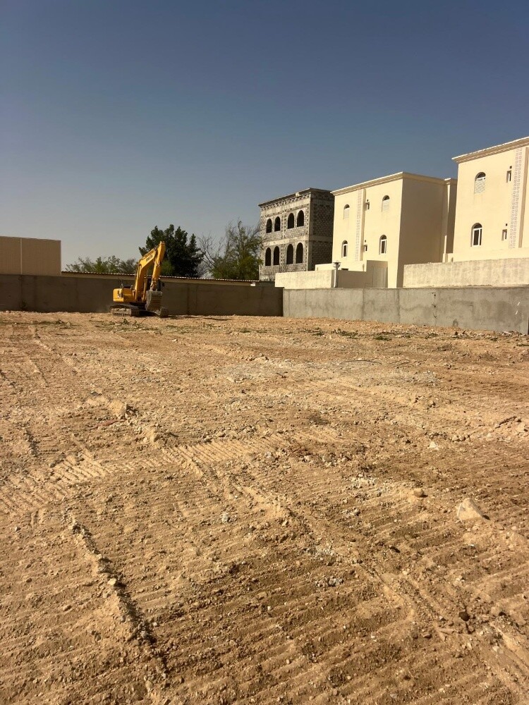 للبيع بالدحيل اراضي مساحات مختلفة - 1