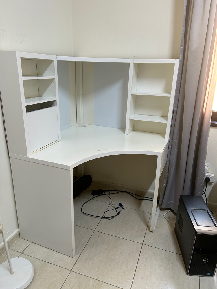 Corner table - 1