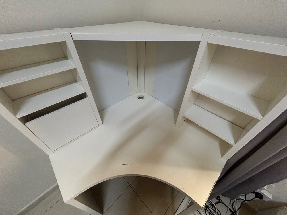 Corner table - 7