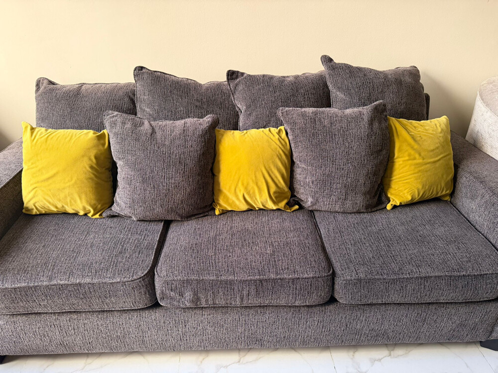 Couch - 1