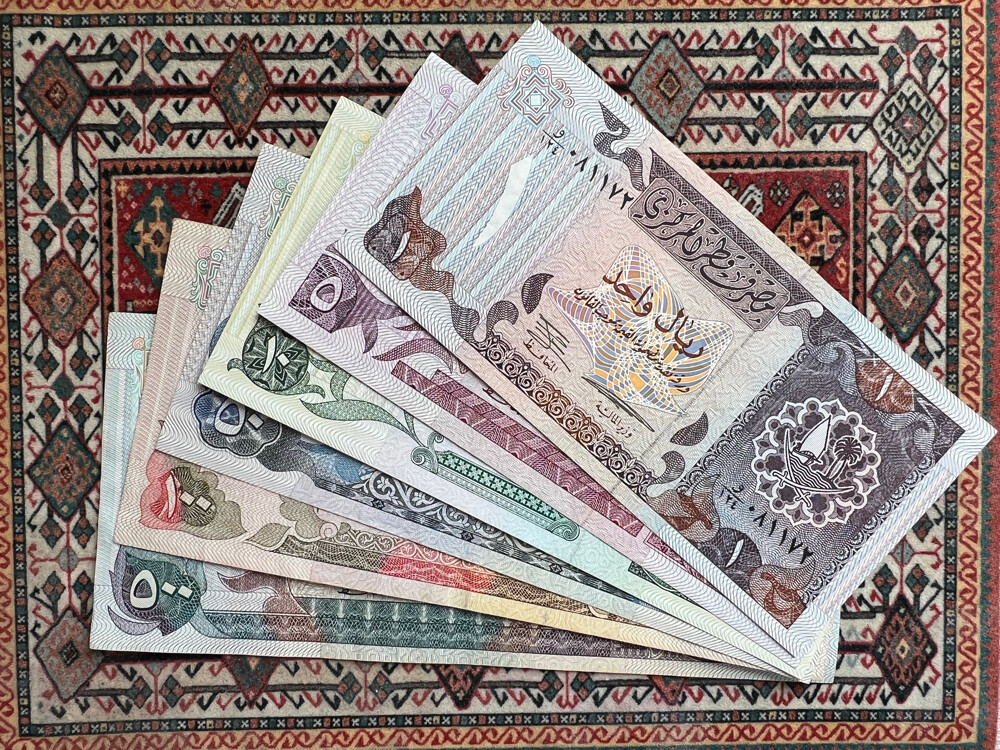 Qatari currency, third issue - 1