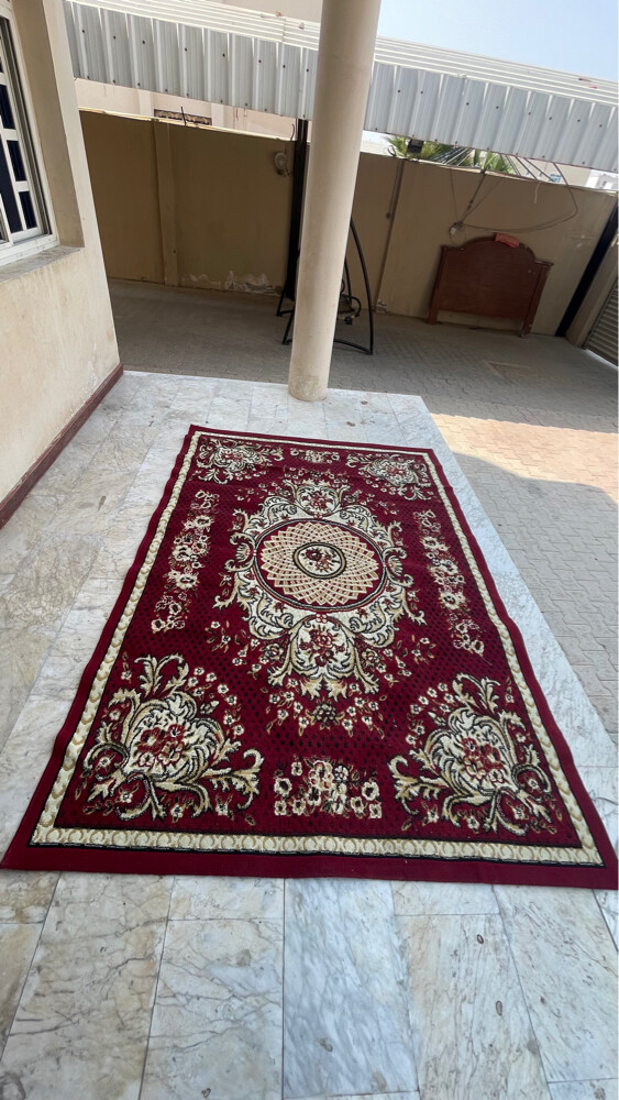traditional red Persian style carpe - 3