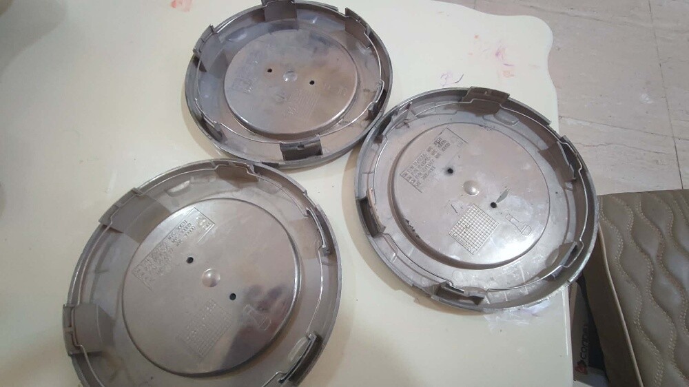 2 wheel cover original - 1
