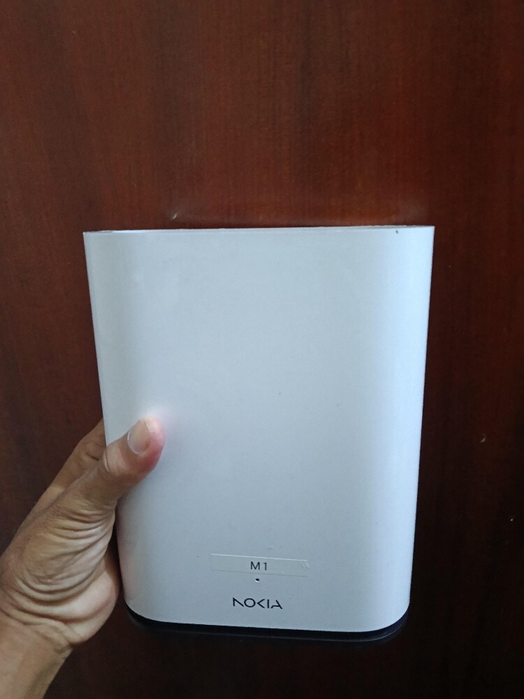 Nokia beacon 6 WiFi extender - 1