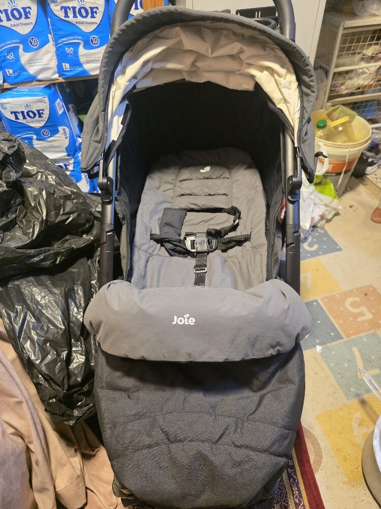 Joie Litetrax 4 stroller with seat - 7
