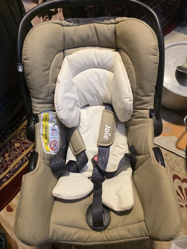Joie Litetrax 4 stroller with seat - 8