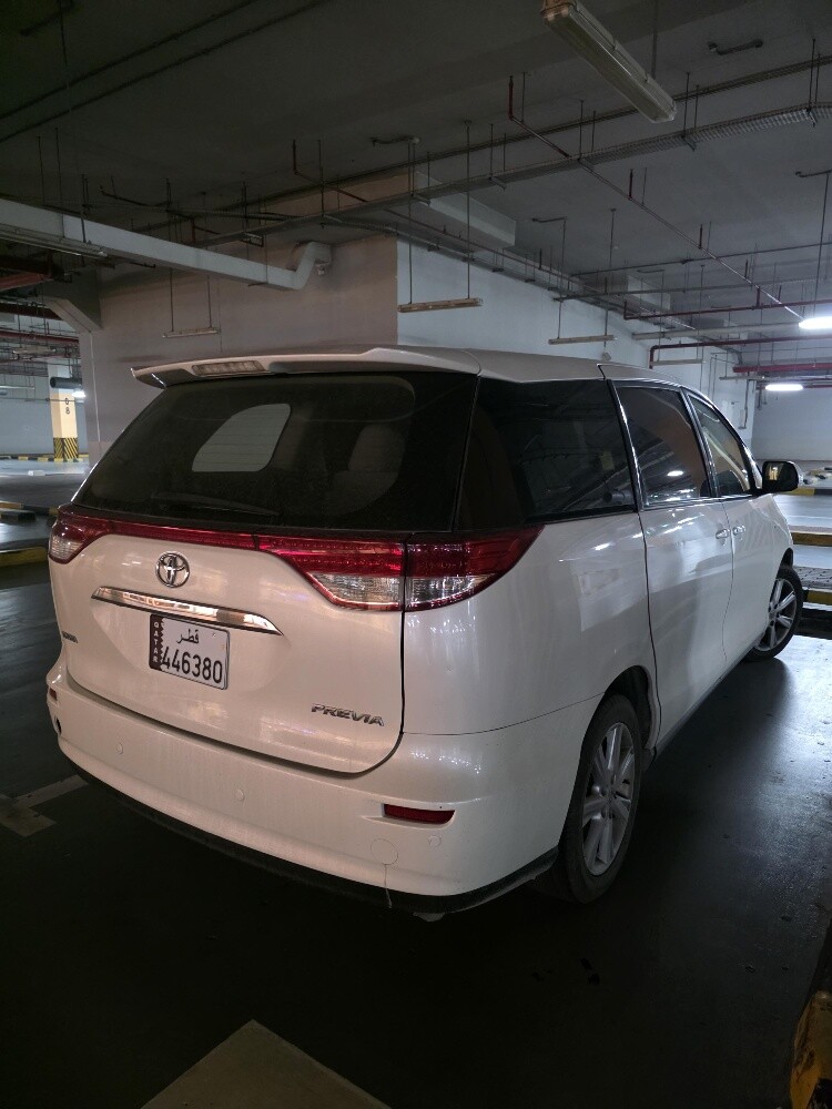 Toyota previa 2012 - 1