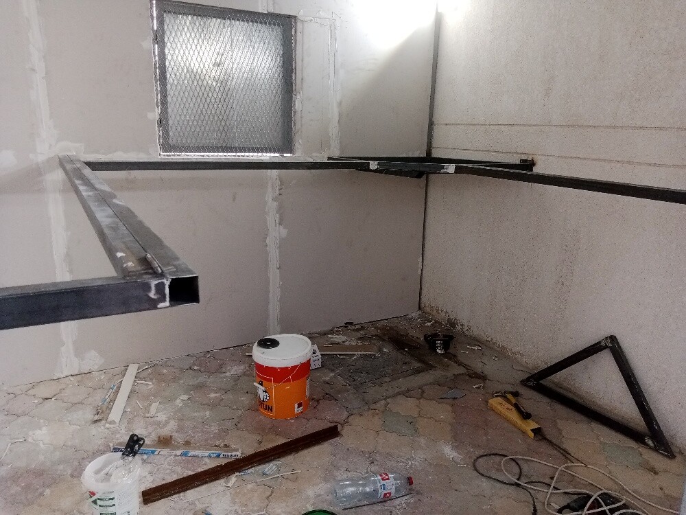 نقوم بجميع اعمال الحدادة ترتيب وت - 3
