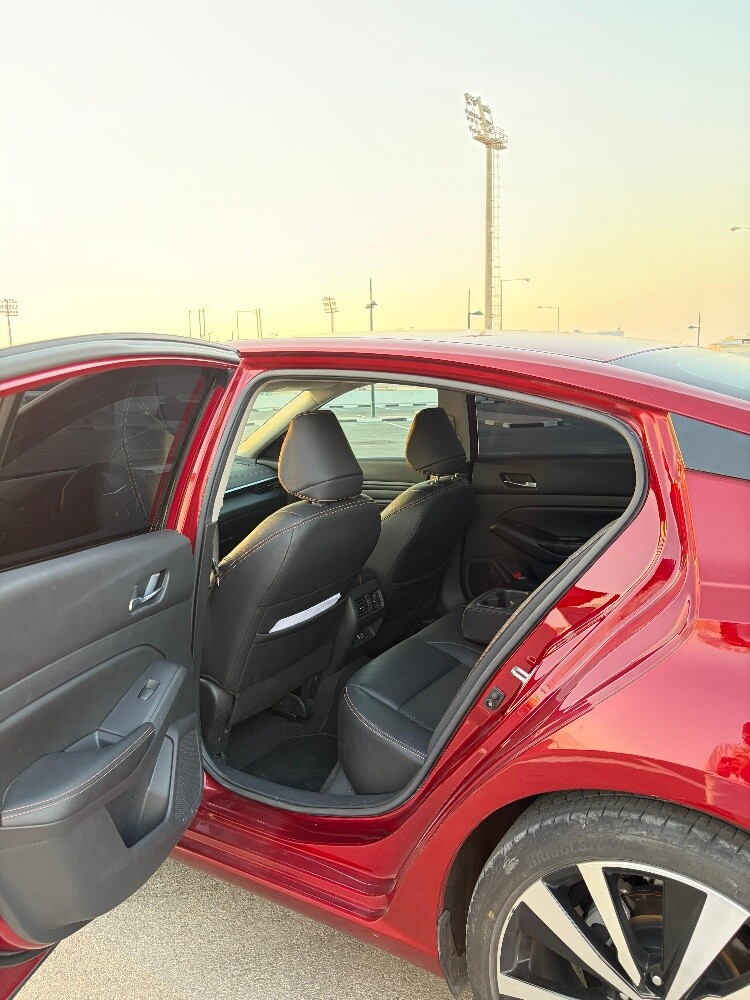 Nissan Altima SR 2022 - 6