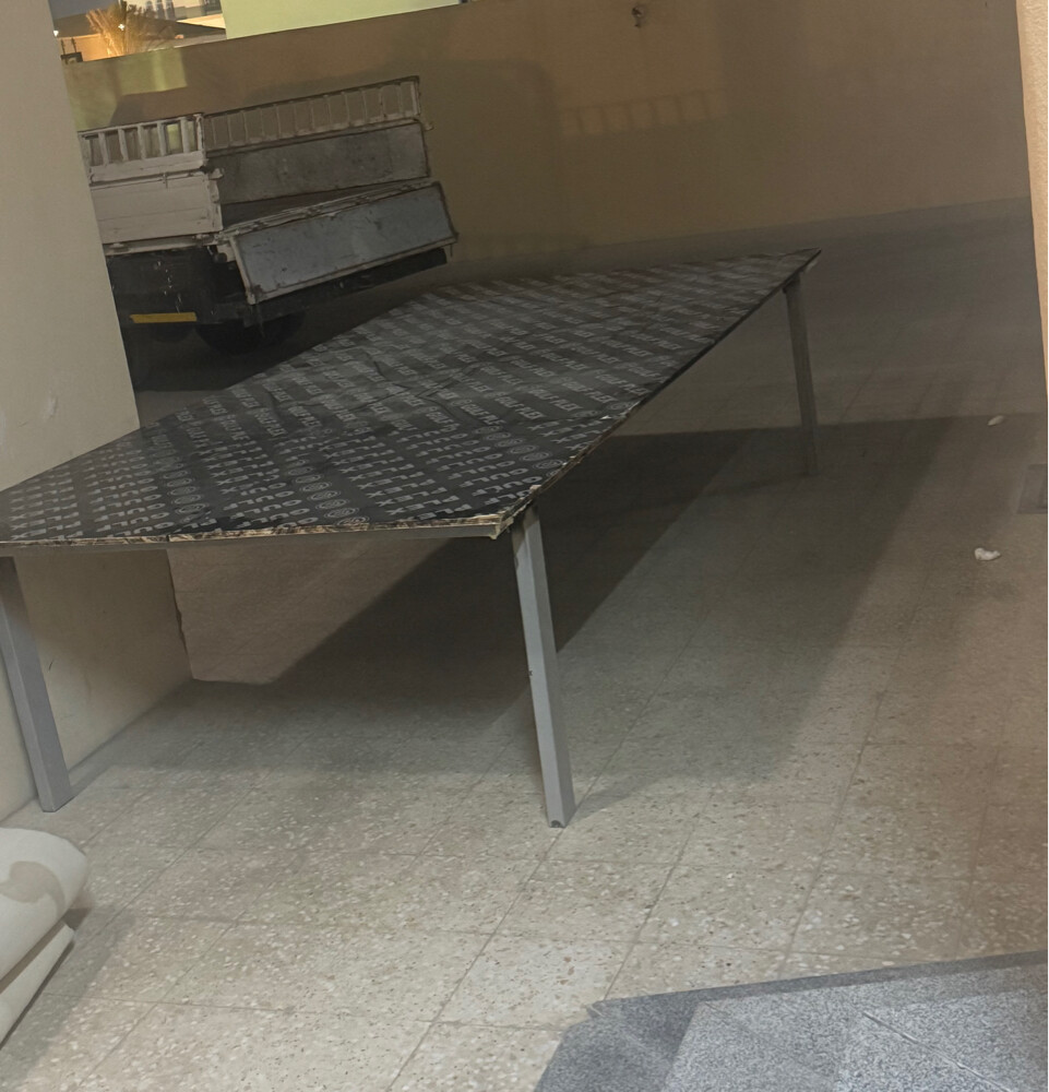 طاوله - 1