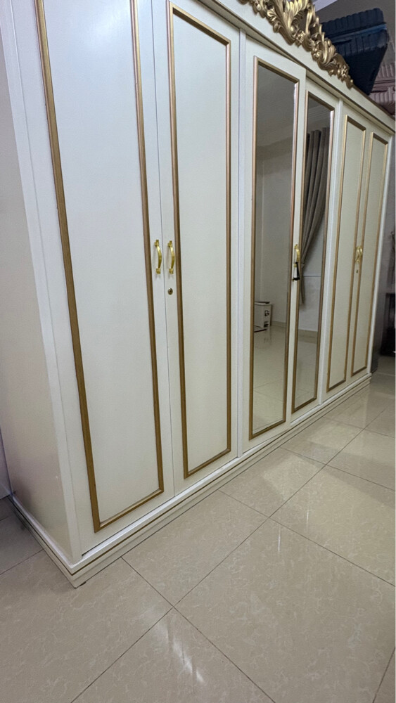 room - 4