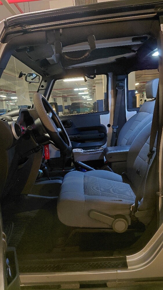 Jeep Wrangler Sahara For Sale - 9