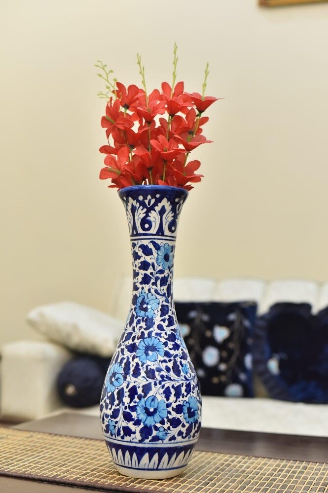 Blue pottery oriel kitchen - 12