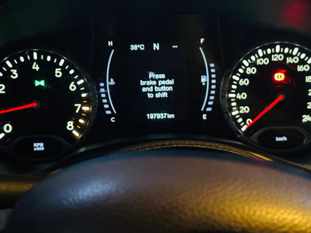 JEEP RENEGADE - 8
