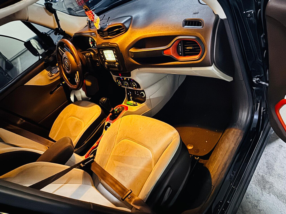 JEEP RENEGADE - 5