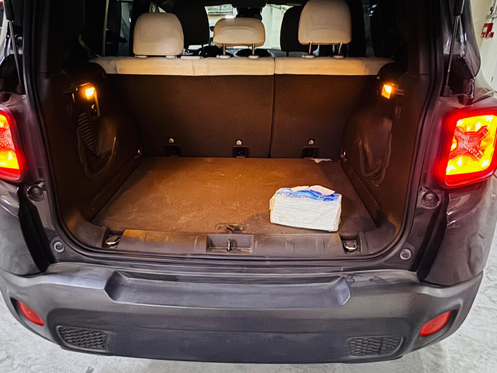 JEEP RENEGADE - 6