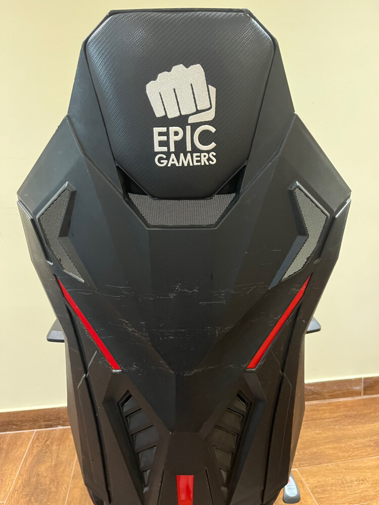 Epic gamers gaming chair  - 2